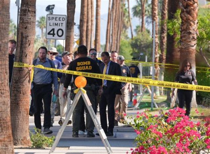 2 Killed, Child Seriously Injured In Holbrook ·