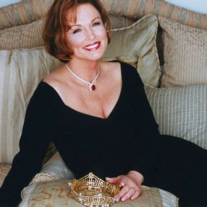 Is She the Daughter of Phyllis George? Are They Related?